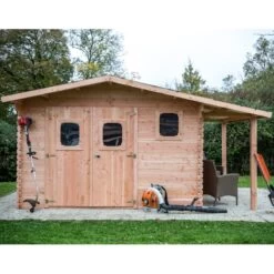 Abri Bois DOMMAR 17,20m² En Madriers Douglas 28mm Avec Bûcher + Couverture Onduline - HABRITA