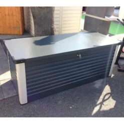 Coffre De Rangement En Métal Anthracite 750L Patio Box 1,06m² TRIMETALS -Outdoor Soldes coffre de rangement en metal antracite 750l patio box 106m trimetals 3