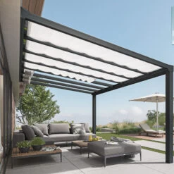 Pergola Adossée Stockholm 350x515cm Aluminium Gris Et Polycarbonate Avec Stores De Toit Rétractables – Palram - Canopia -Outdoor Soldes pergola adossee stockholm 350x515cm aluminium gris et polycarbonate avec stores de toit retractables palram 4