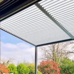 Pergola Bioclimatique En Aluminium Avec Lames Orientables Blanches TRAMONTO - DCB Garden 6 Pergola Bioclimatique En Aluminium Avec Lames Orientables Blanches TRAMONTO - DCB Garden -Outdoor Soldes pergola bioclimatique en aluminium avec lames orientables blanches tramonto dcb garden 2