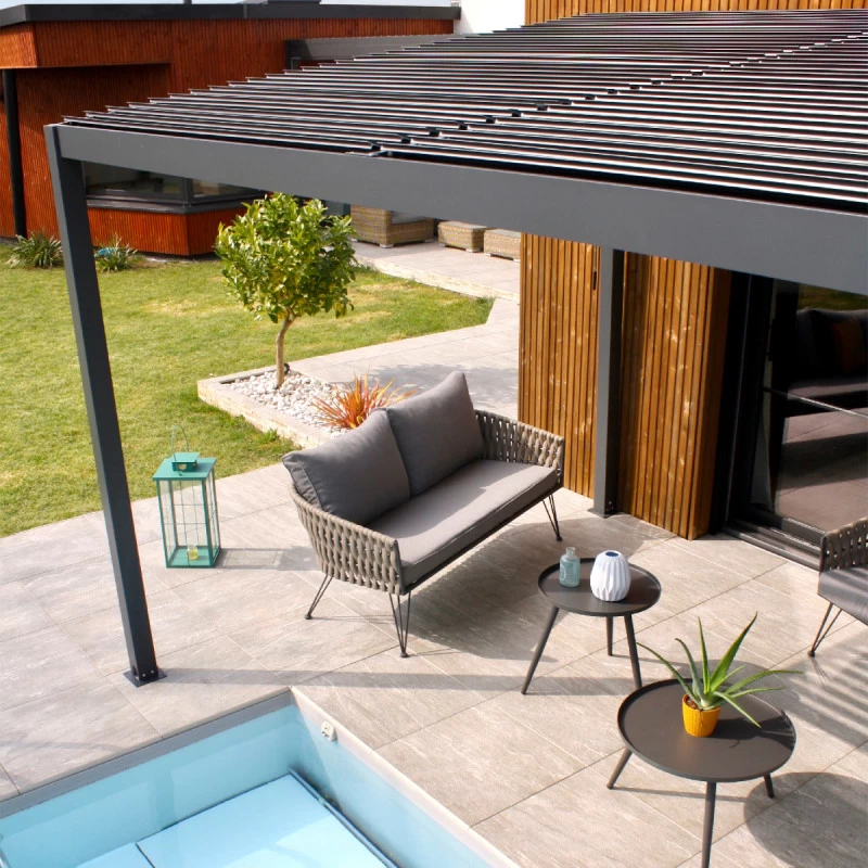 Pergola Bioclimatique En Aluminium Avec Lames Orientables Grises Anthracite TRAMONTO - DCB Garden 6 Pergola Bioclimatique En Aluminium Avec Lames Orientables Grises Anthracite TRAMONTO - DCB Garden – Image 6