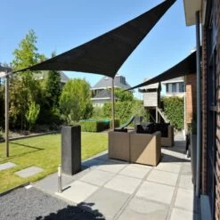 Voile D'ombrage Triangle 90° Coolfit 400x400x570cm Noir - NESLING -Outdoor Soldes voile d ombrage triangle 90 coolfit 400x400x570cm noir nesling 2